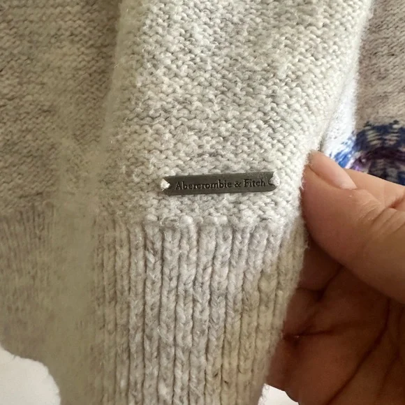 Abercrombie and Fitch Fair Isle Sweater,size XS - Picture 4 of 5